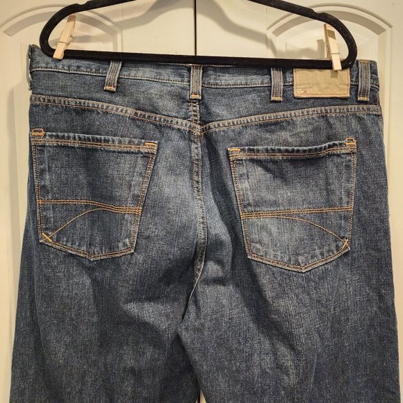 Y2K 2009 Tommy Hilfiger Jeans Men’s Size 38X30 Canvas Logo  Boot Cut  Blue Denim - Picture 7 of 10